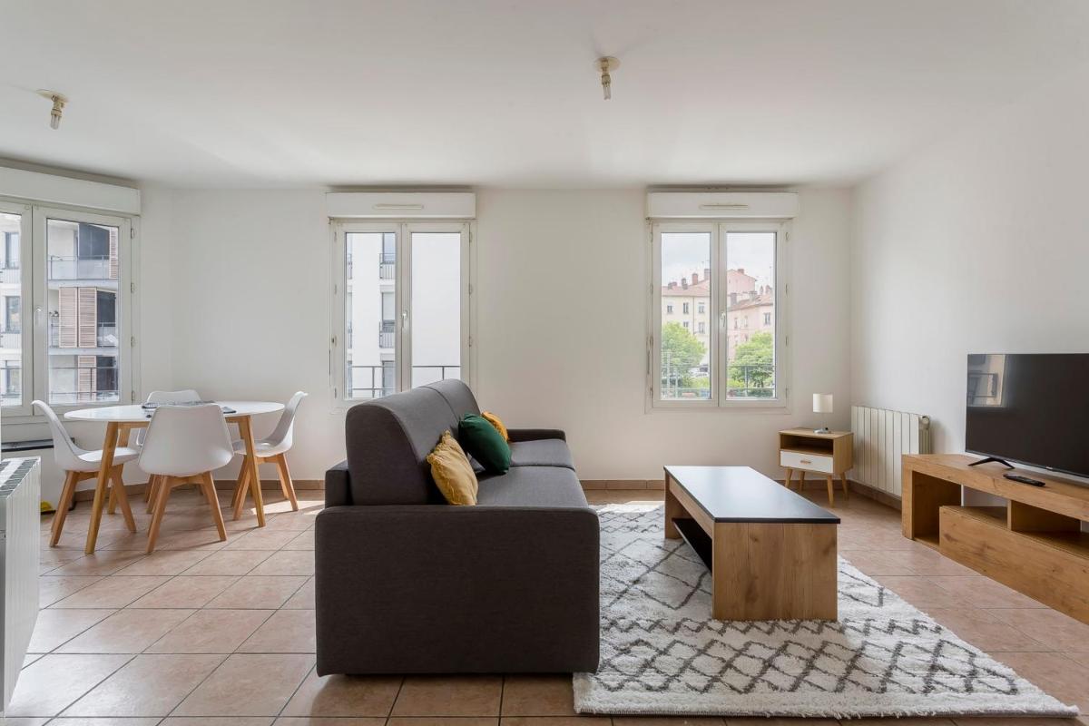 Hamac Suites - Studio Bertholey Oullins - 2people - Housity