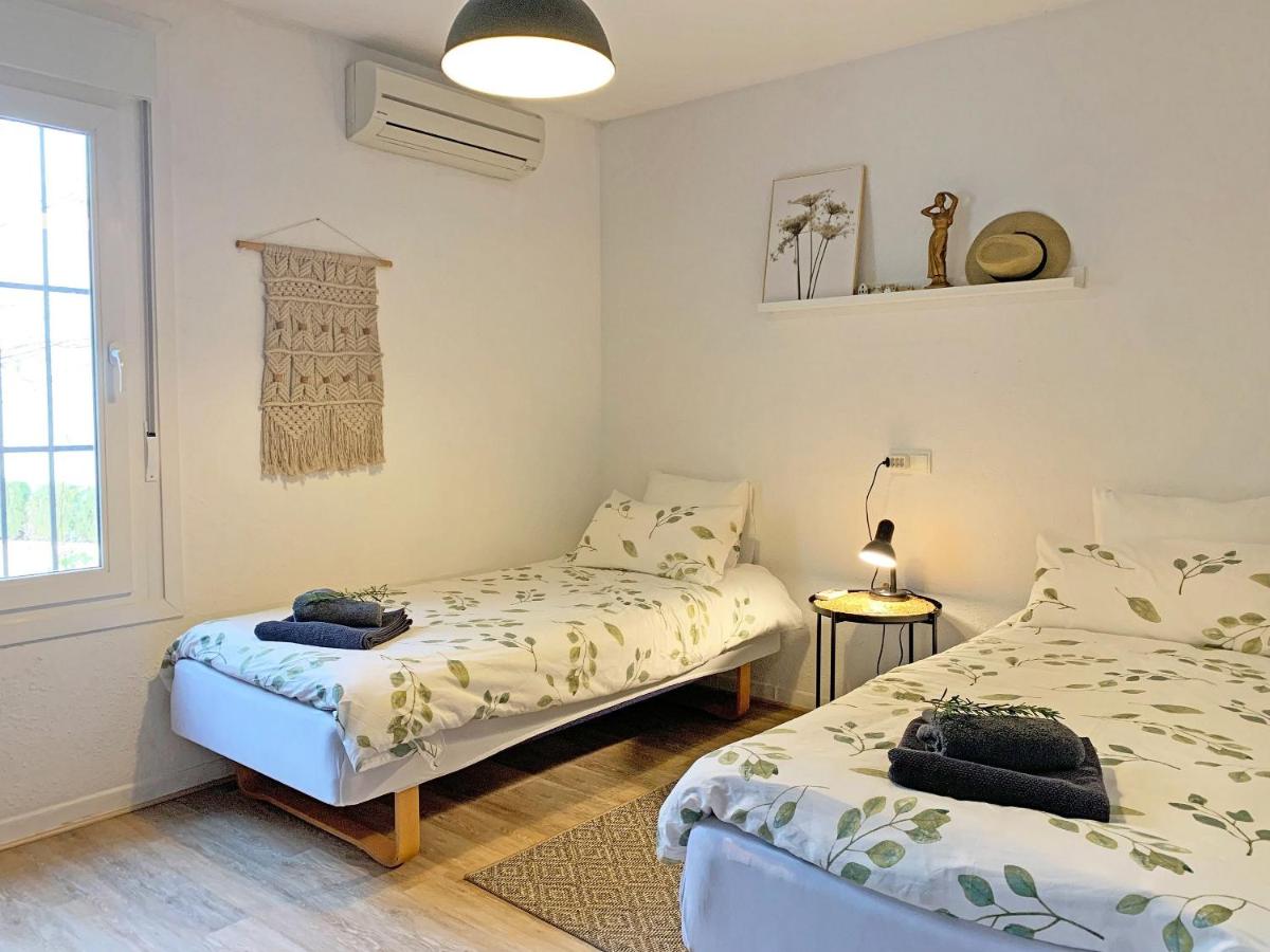 Bungalow with large terrace in a quiet park - beach nearby - Housity