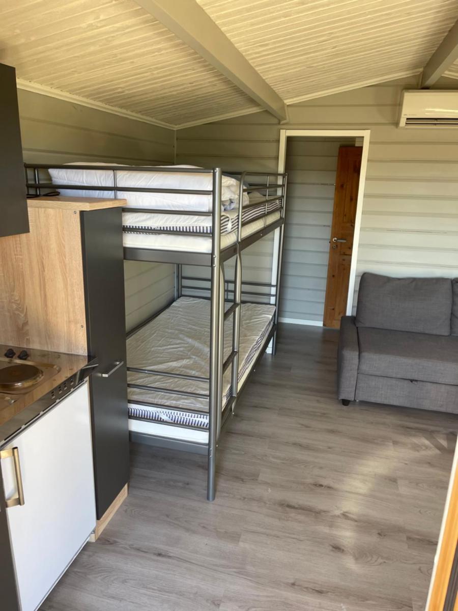 Kvarnsjöns Naturcamping Stuga 3 - Housity
