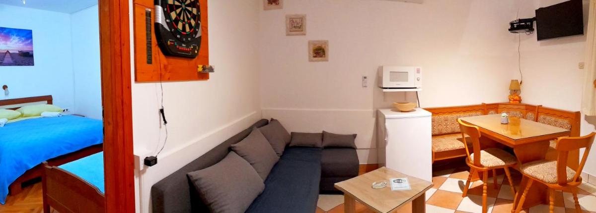 Manora Sucuraj one bedroom apartment - Housity