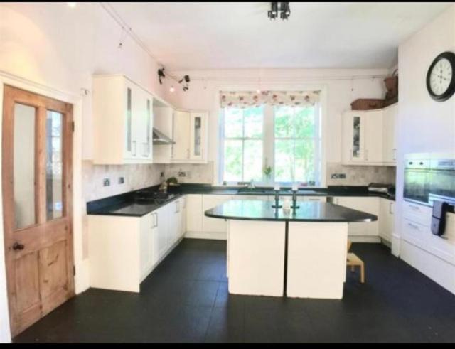 Sedgefield - Housity