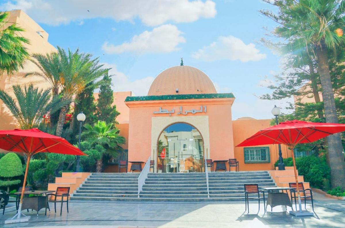 Hotel Marabout - Families and Couples Only - Housity