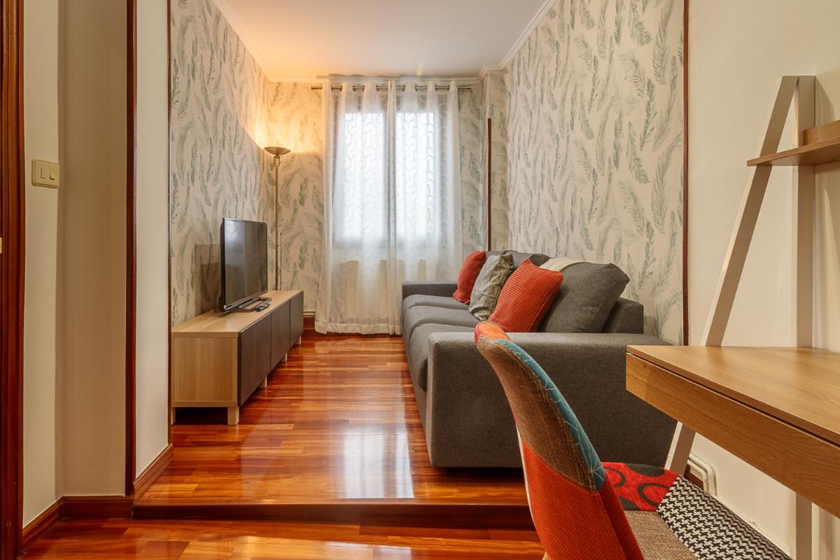 Vivienda turistica en el centro reformada con wifi - Housity