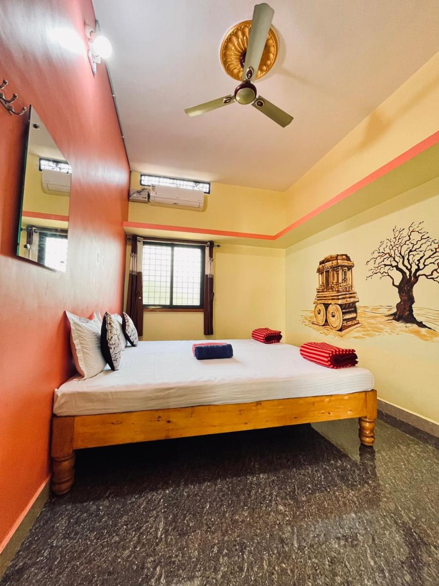 VAIBHAV HOME STAY - Housity