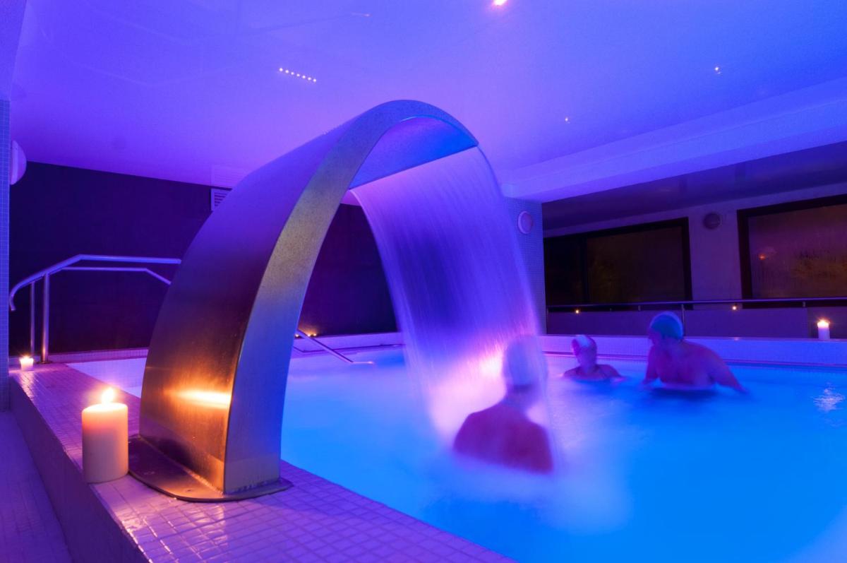 Piscina en o cerca de Hotel Caldas