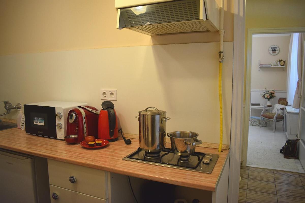 Malomszeg Apartman - Housity