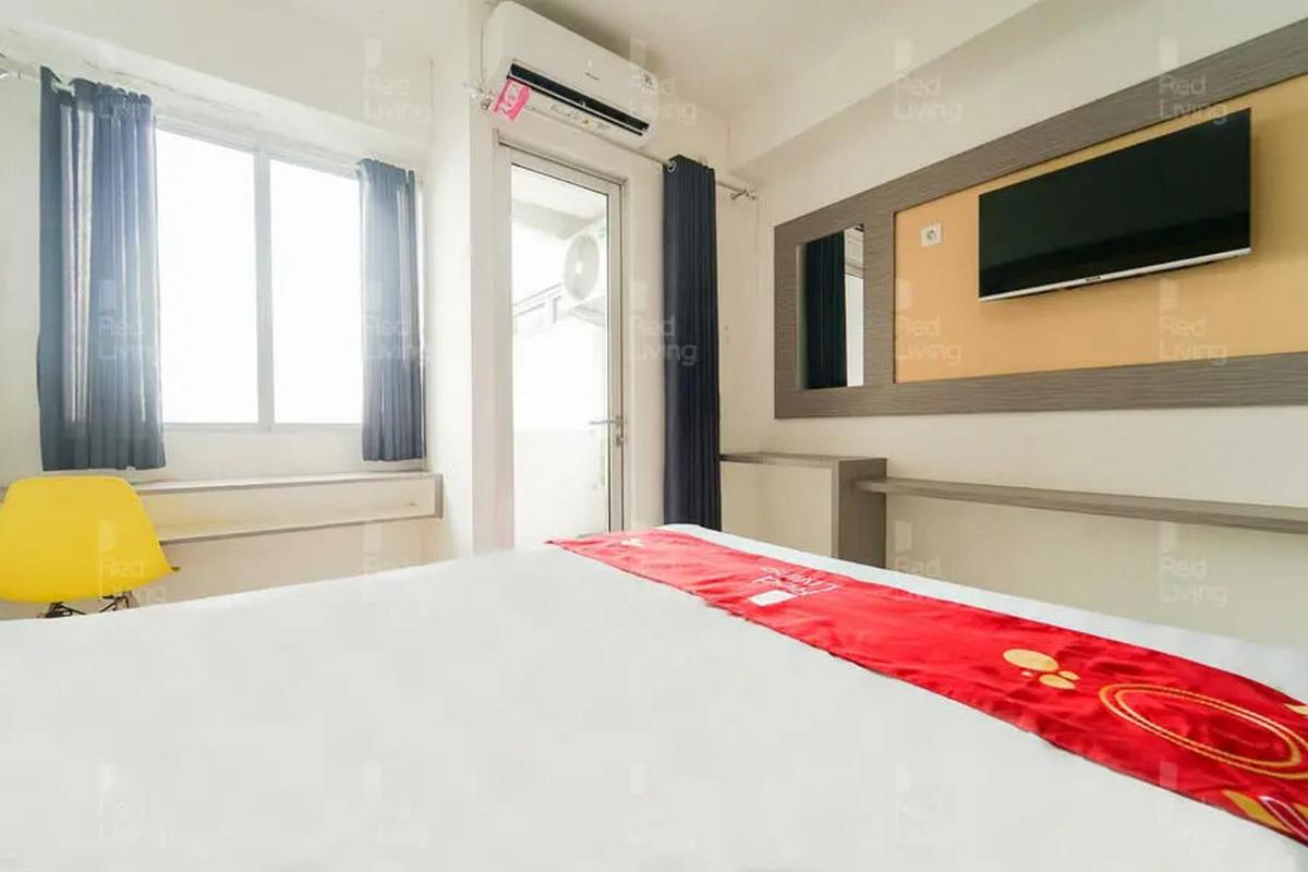 RedLiving Apartemen Riverview Residence - TOHA Room Tower Mahakam - Housity