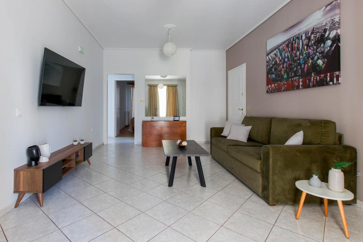 Ansoku, a KalamataStay Property - Housity