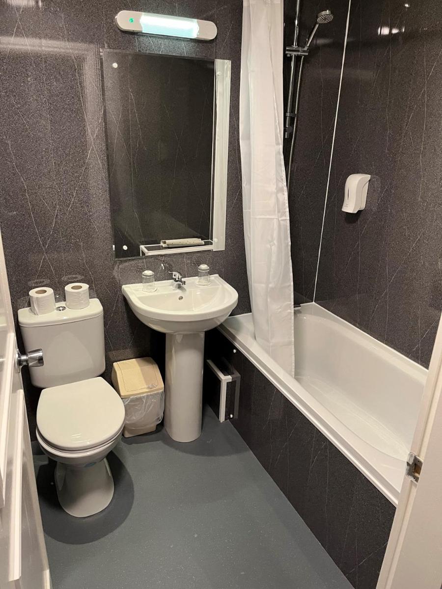 The Royal Albion Seafront Hotel - Housity