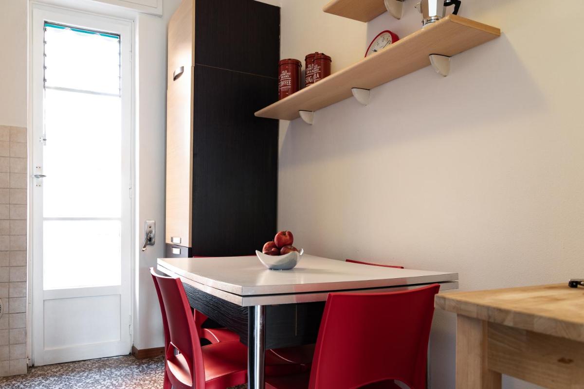 Accomodo MIT12 Trivano Linate - Housity