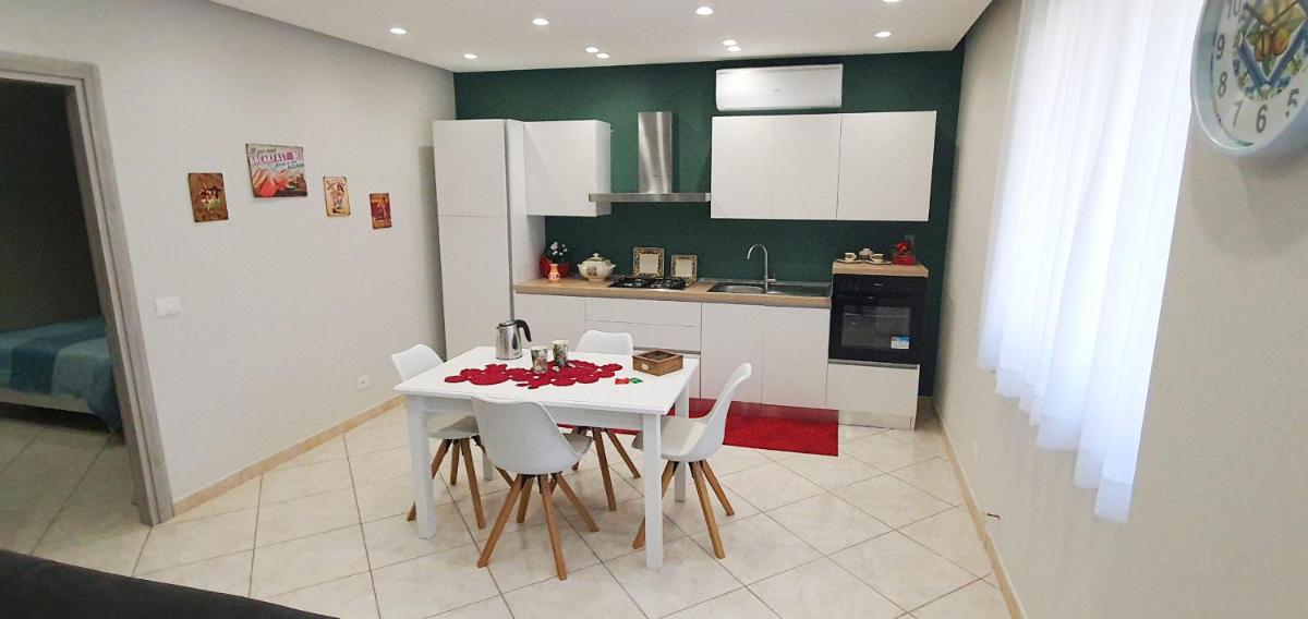 Suitetrails - Montalbano Sweet Home, tra l' Etna e il mare