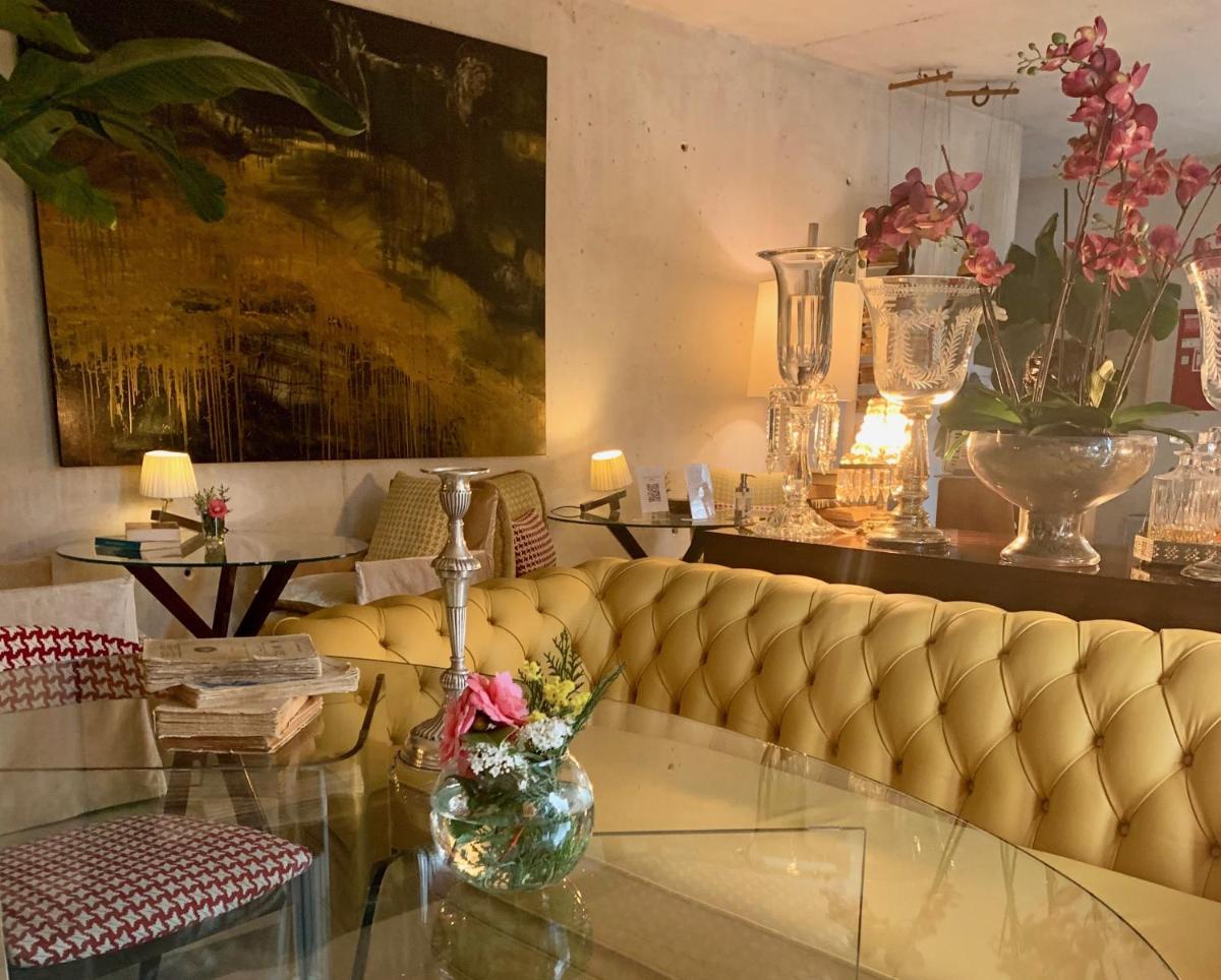 Uma área de estar em Carmo's Boutique Hotel - Small Luxury Hotels of the World