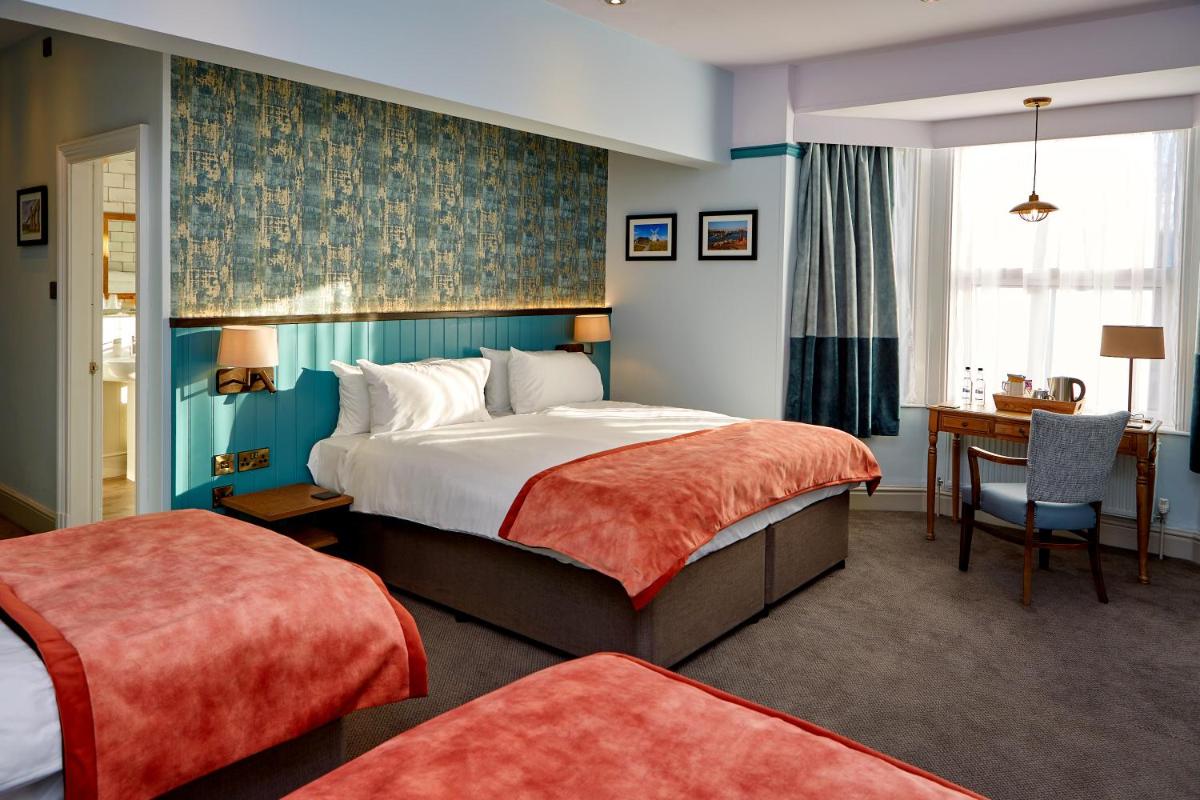 Anglesey Arms Hotel - Housity