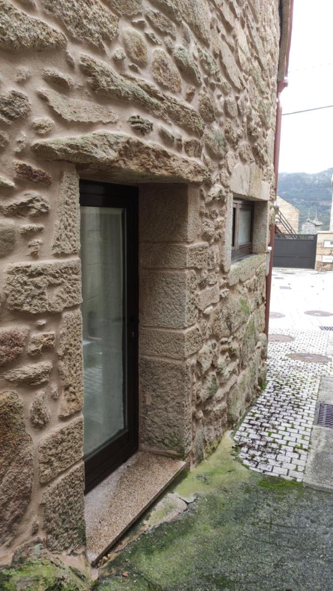 Casa de Canteiro Louro - Muros - Housity