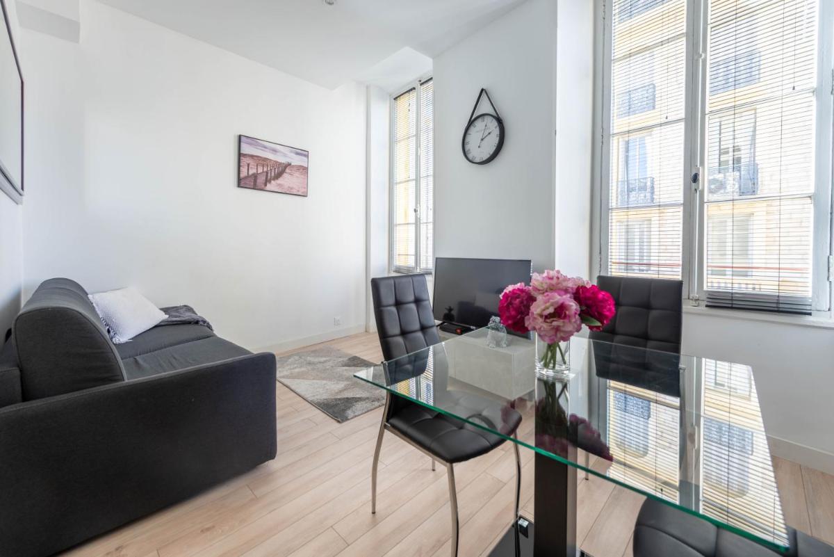 Studio Famous bd Victor Hugo - city center - Housity