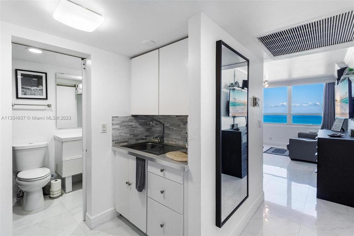 7th - Seven Heaven Miami - Stunning Ocean Front- Free Parking - Hizvo