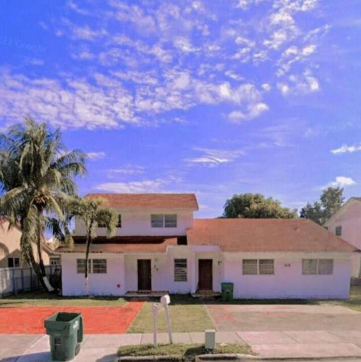 Beautiful share home and rooms in Miami - Housity