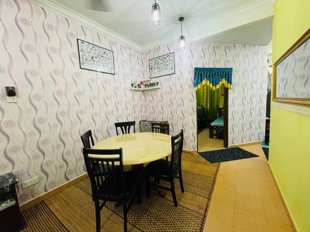 Niks Homestay Kok Lanas - Housity