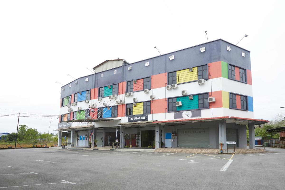 SY JERANTUT HOTEL - Housity