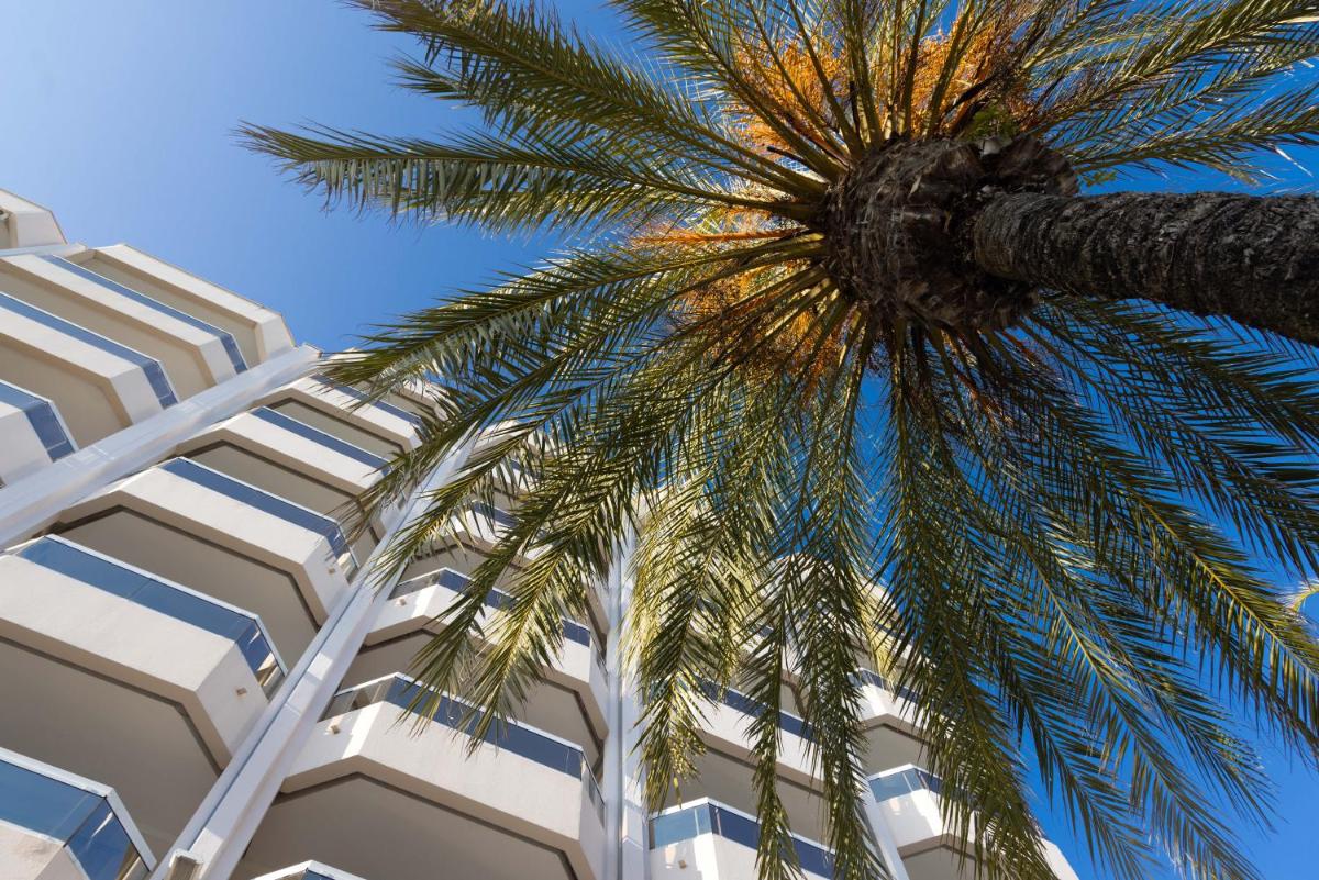 Photo de la galerie de l'établissement Hôtel Riva Art & Spa, à Menton