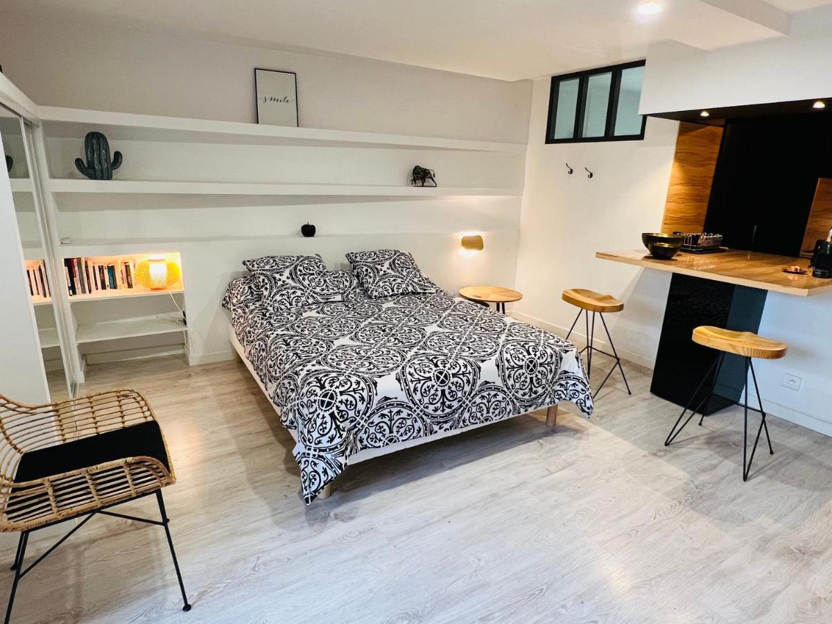 Feel@Home Nemausus « Le 42 » - Housity