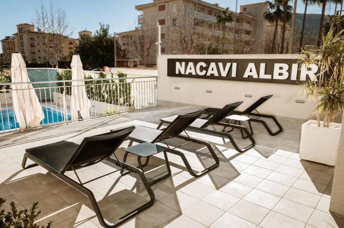 Imagen de la galería de Nacavi Albir Aparthotel, en Albir