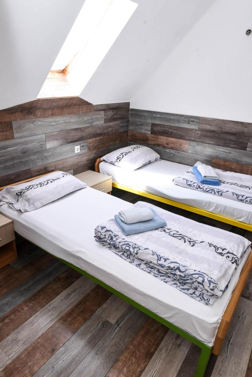 Jajce Youth - Camp and Accommodation - Housity
