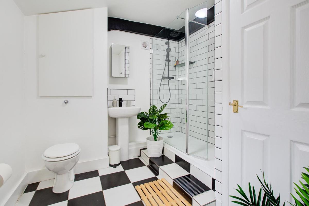 Statera Apartments - 2-Bed House in Stratford - Housity