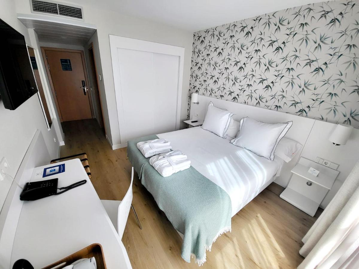 Hotel Monte Rozas - Housity