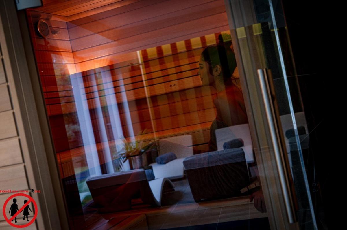 Coin salon dans l'établissement Europe Haguenau – Hotel & Spa