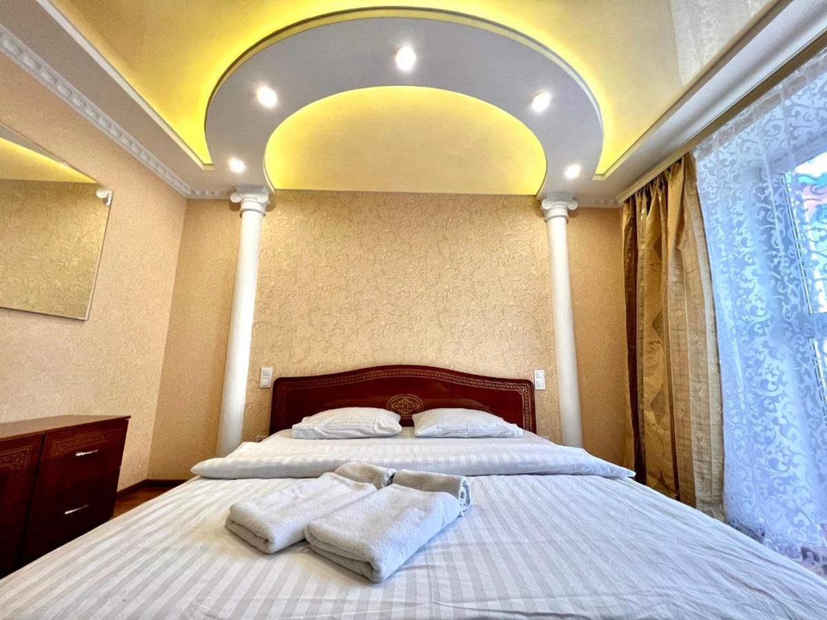 ApartPoltava ДВОКІМНАТНІ апартаменти, до 6 спальних місць, кутова ванна, КОРПУСНИЙ ПАРК, документи для відрядження - Housity