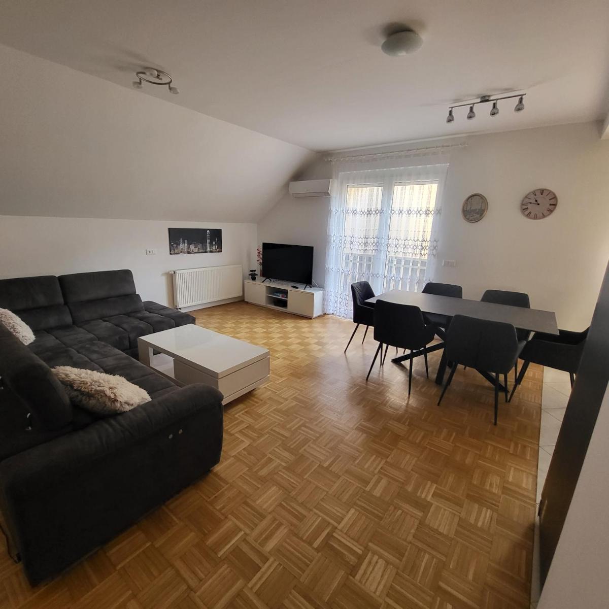 Apartment Želimlje - Housity