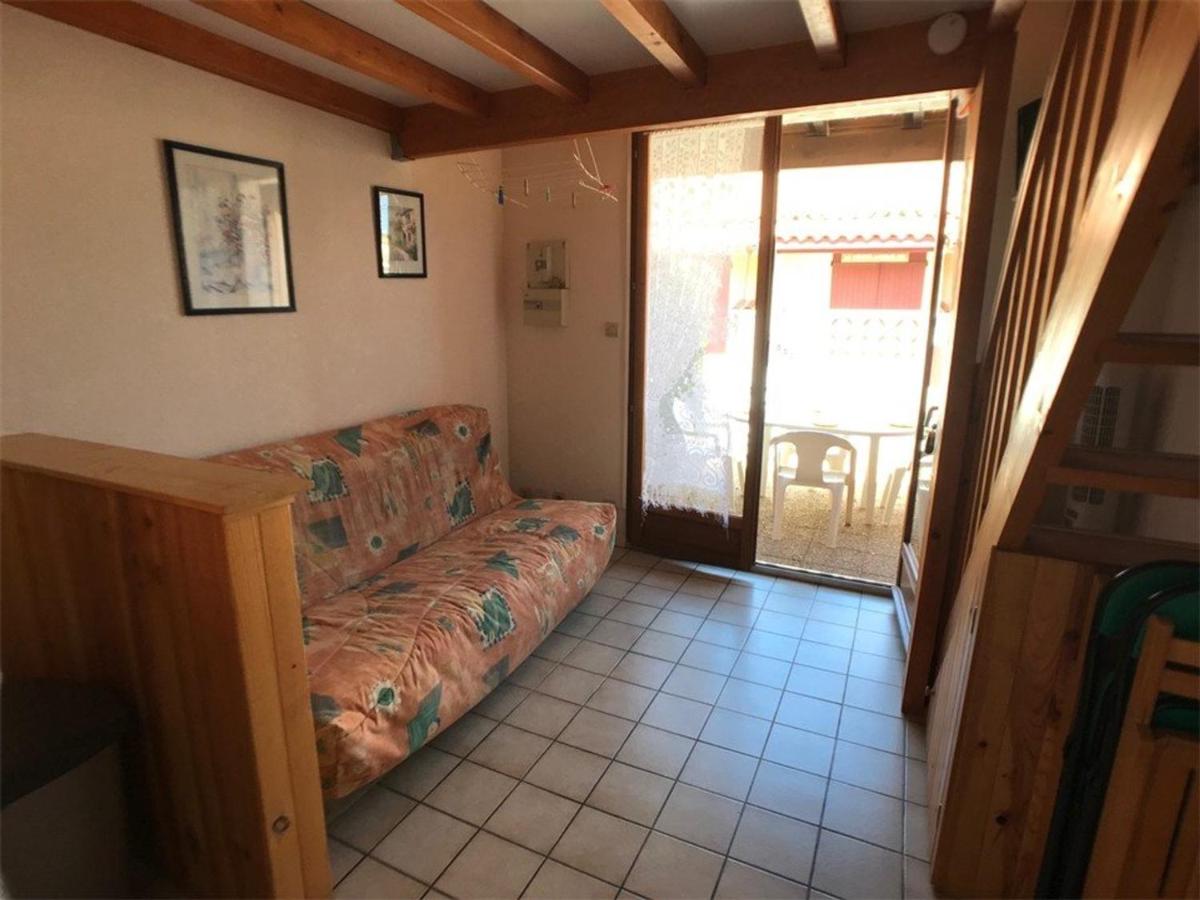 Charmante Villa T1+Cabine+Mezzanine – 4 pers, Terrasse, Parking, Proximité Commerces, Bord de Lac - FR-1-81-53 - Housity