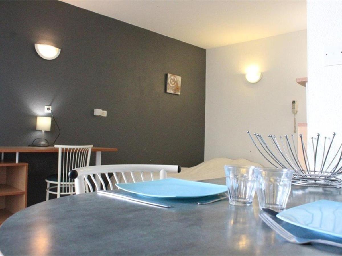 Studio avec terrasse et piscine à La Rochelle - Plage à proximité - FR-1-246-183 - Housity
