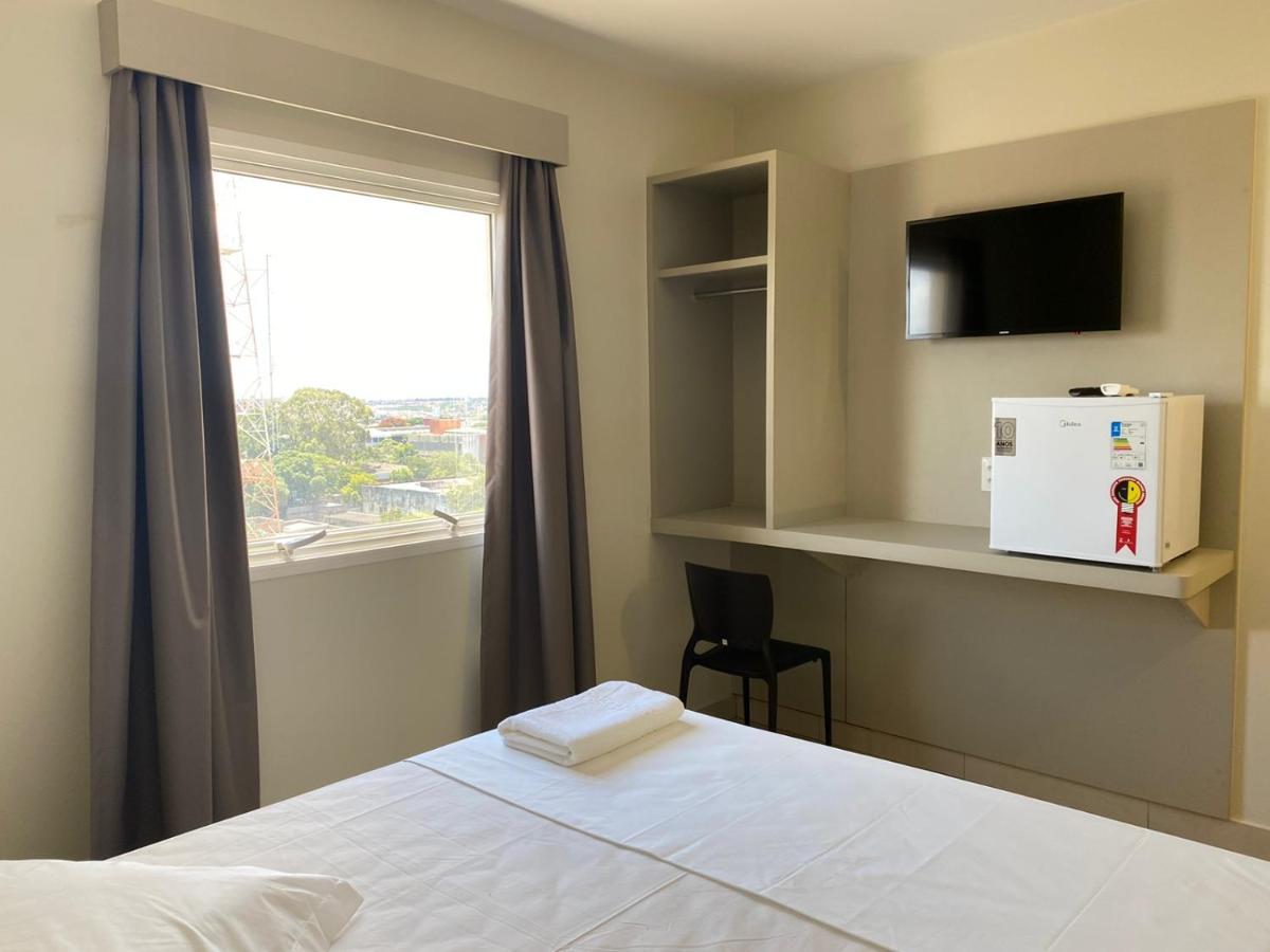 San Martin Hotel - Housity