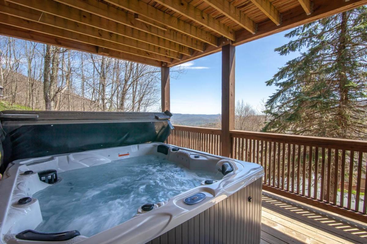Starlight Ridge - Housity