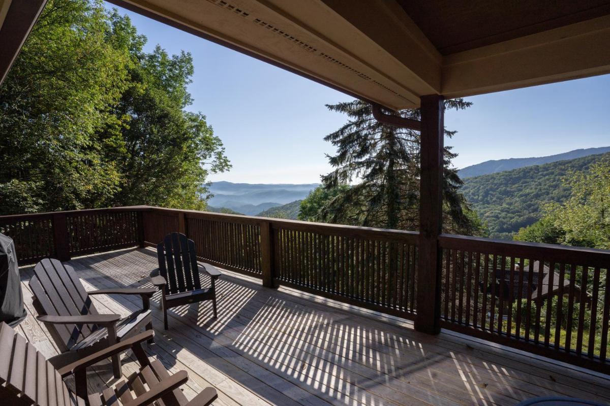 Starlight Ridge - Housity