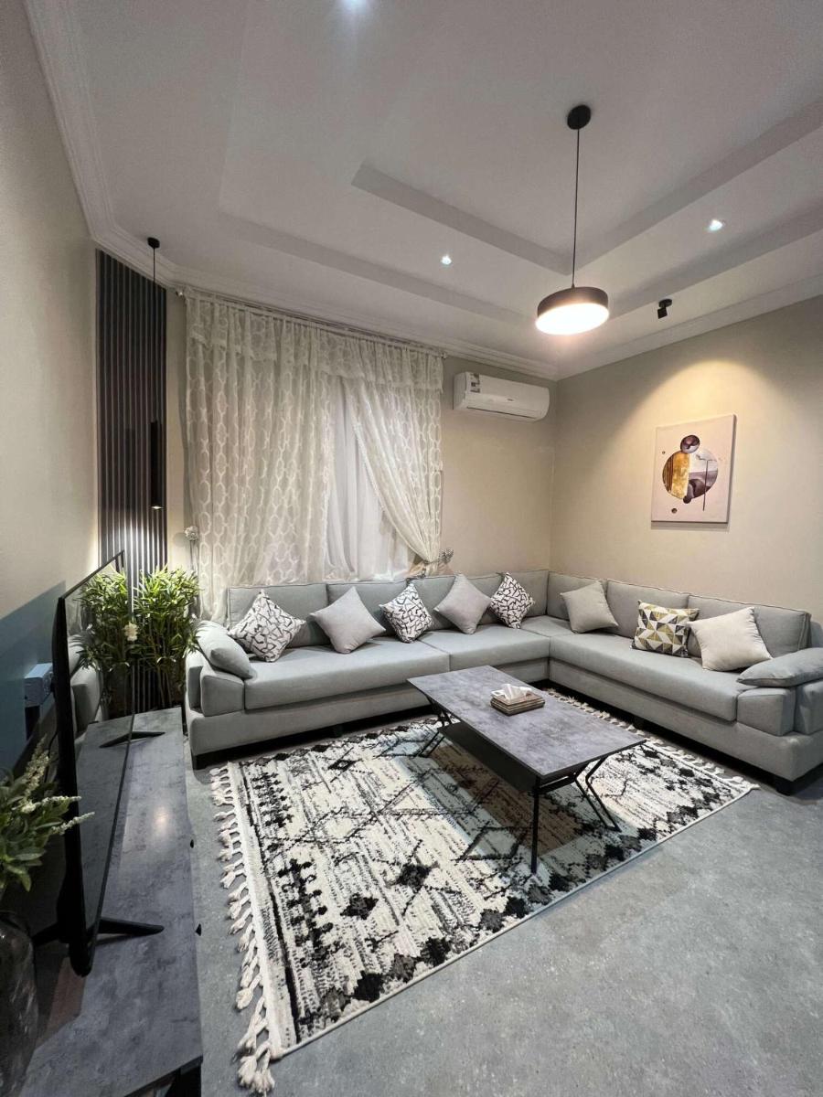 دخول ذاتي - غرفة نوم وصالة جلوس (هادئة وخصوصية عالية) - Housity