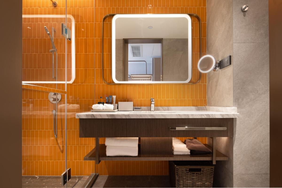 Home2 Suites By Hilton Wuhan Xudong - Hizvo