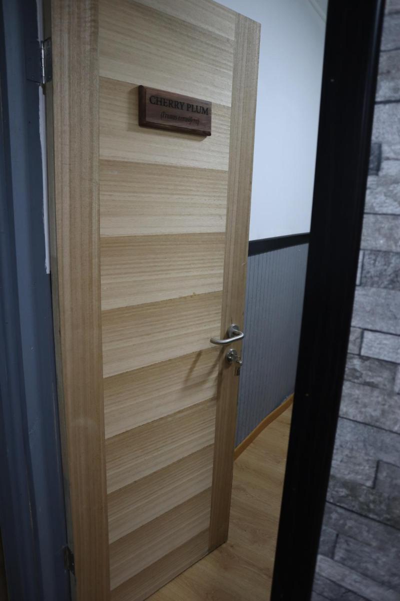 Hostal Rock Water - Housity