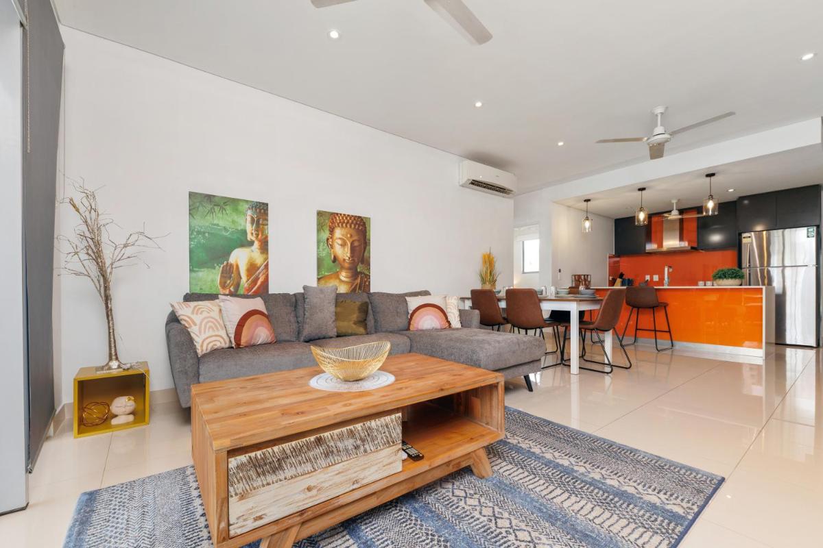 Darwin Lux Living - Housity