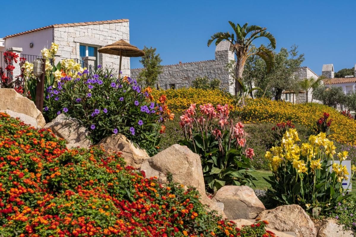 Cala Sinzias Resort - Housity
