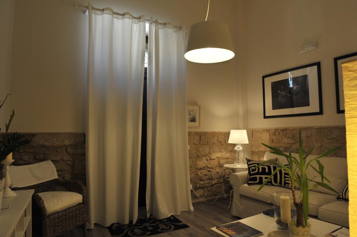B&B Al Teatro - Housity