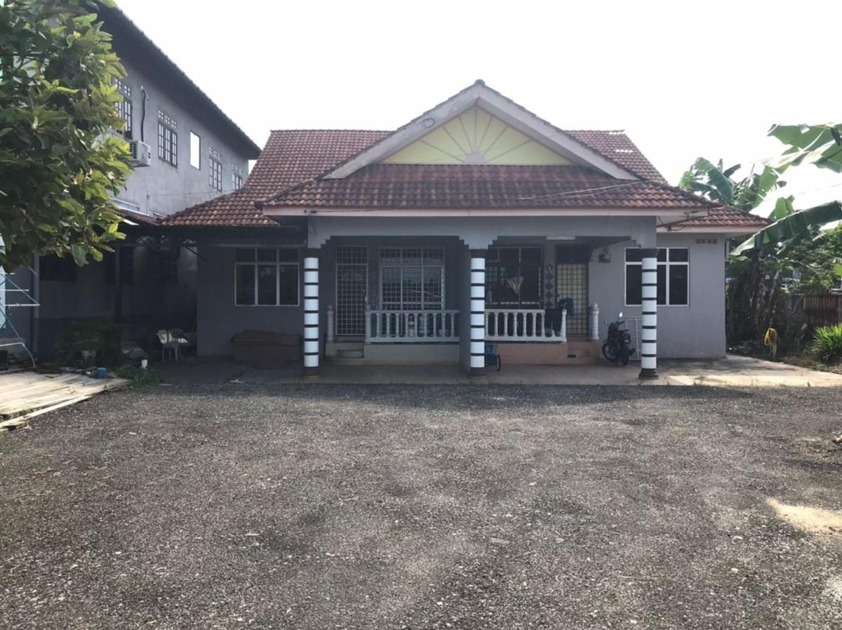 Cozy Homestay Che Yang - Housity