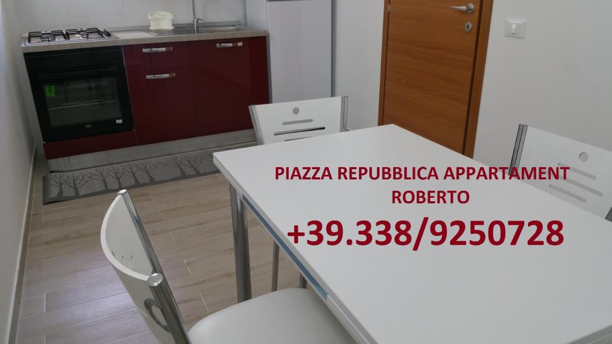 Piazza Repubblica appartament - Housity
