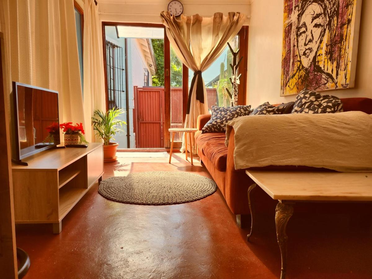 Suitetrails - Trendy Johannesburg Cottages
