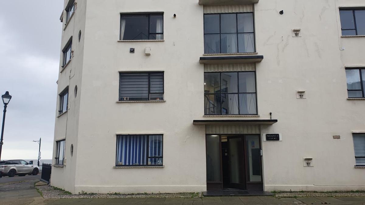 Marina Place - Housity