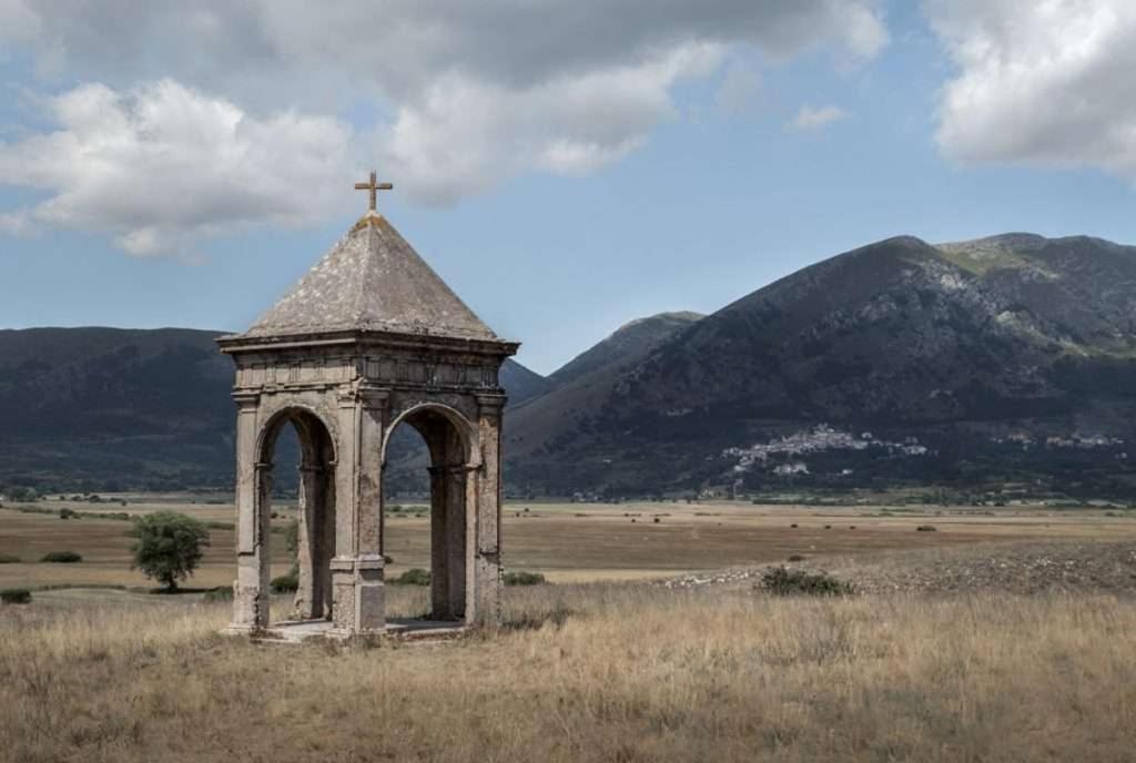 Vista Panoramica ALTOPIANO DELLE ROCCHE - Housity