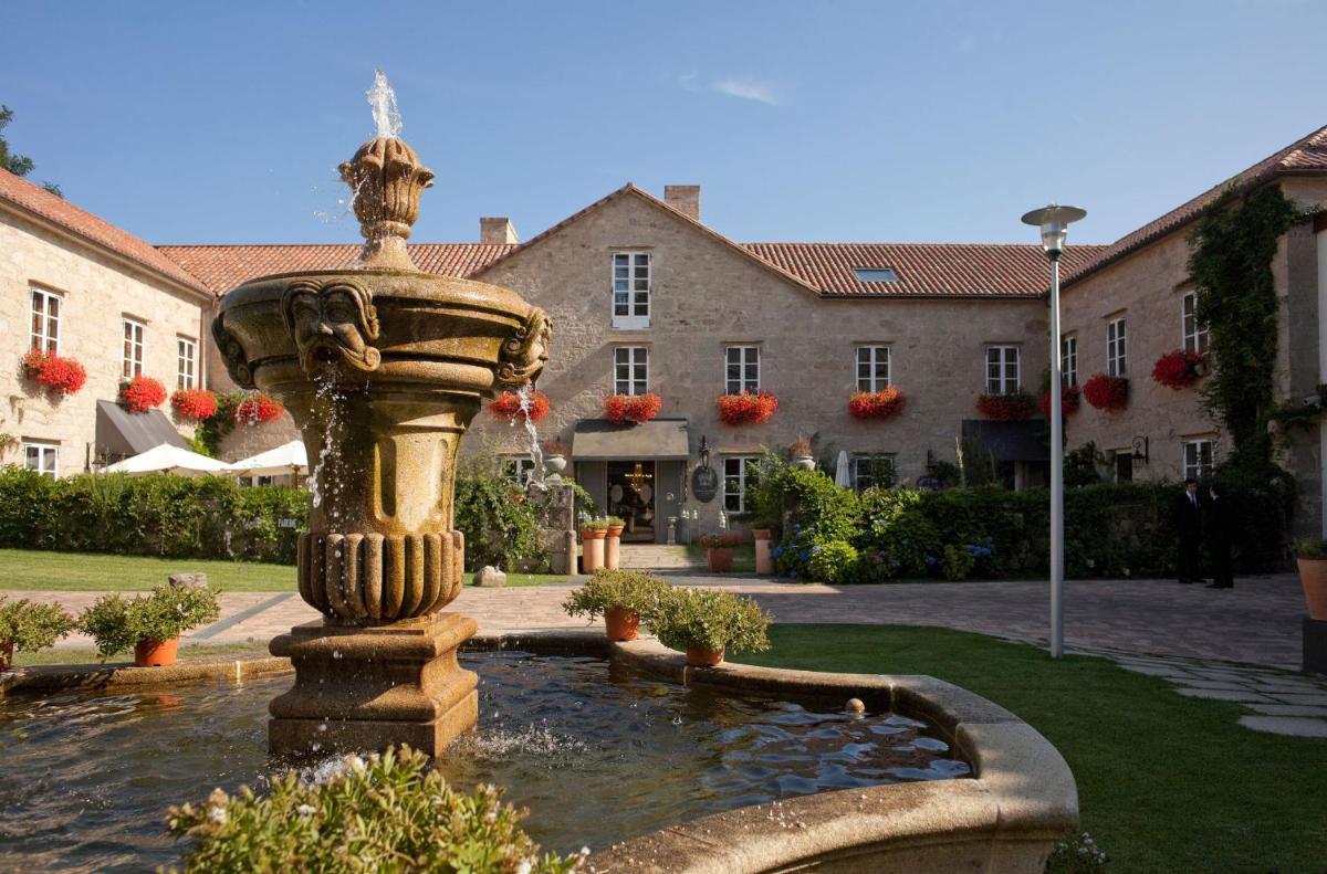 Jardín al aire libre en A Quinta Da Auga Hotel Spa Relais & Chateaux