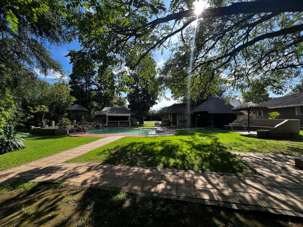 Silken Trap Guest Cottage - Housity